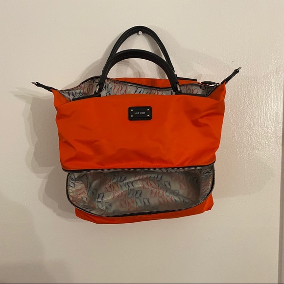 SOLD - Picture 4 of 5